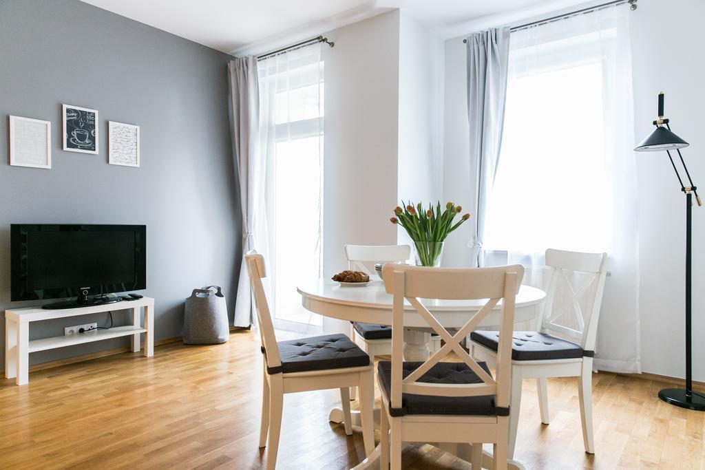 Forget Me Not Apartment Warszawa Exteriör bild
